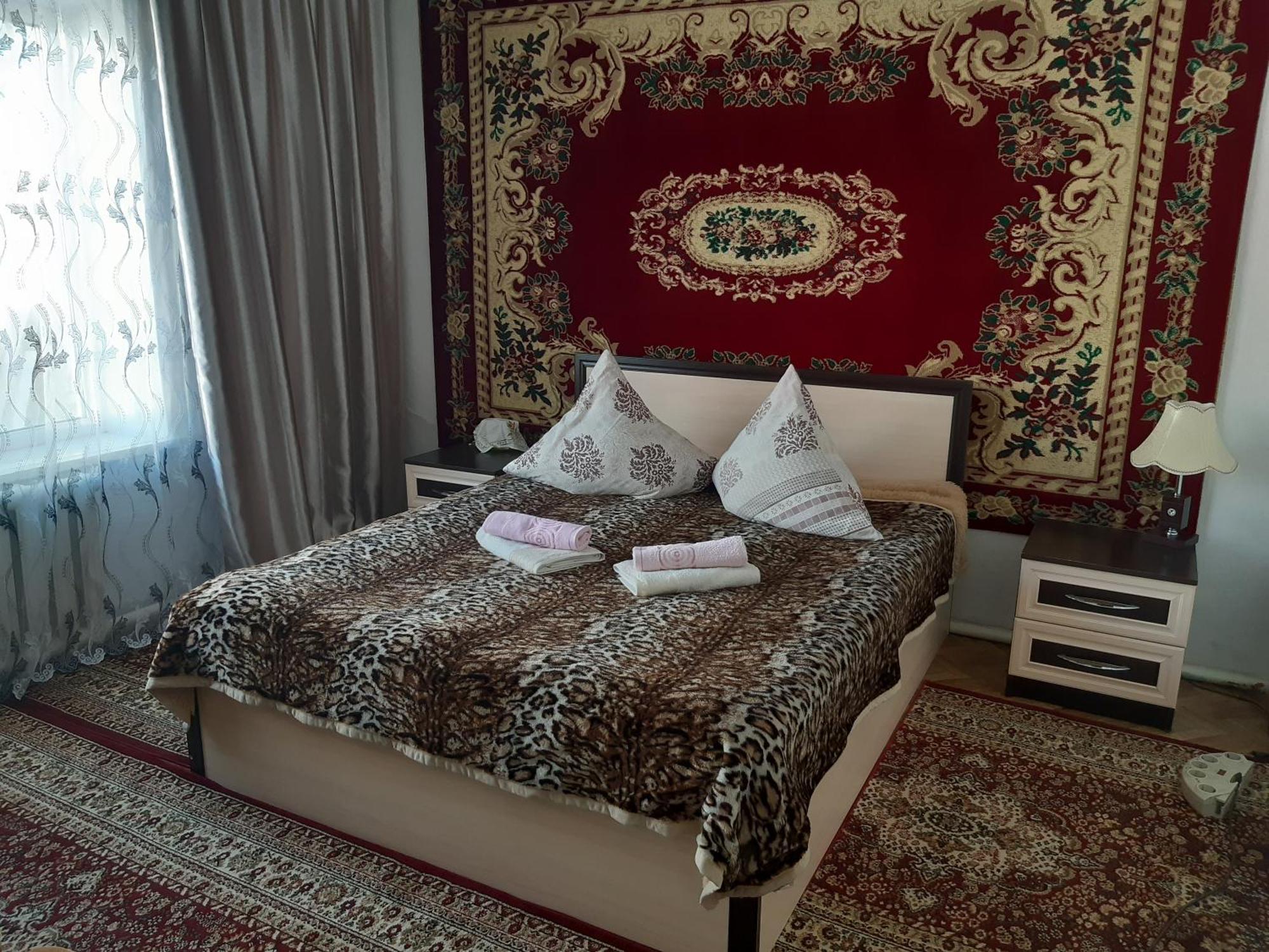 Guest House Lola Kochkor 外观 照片