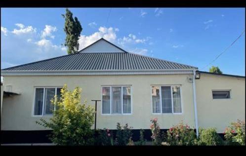 Guest House Lola Kochkor 外观 照片